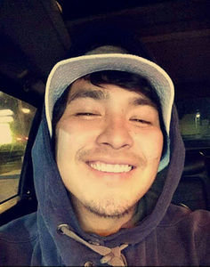 Meet your Posher, Izay